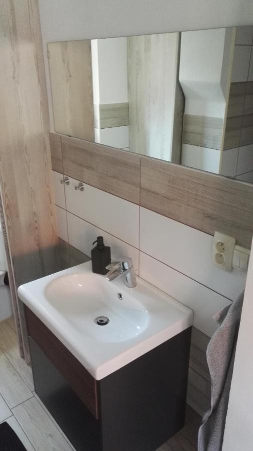 Apartmány Opolany Kültér fotó