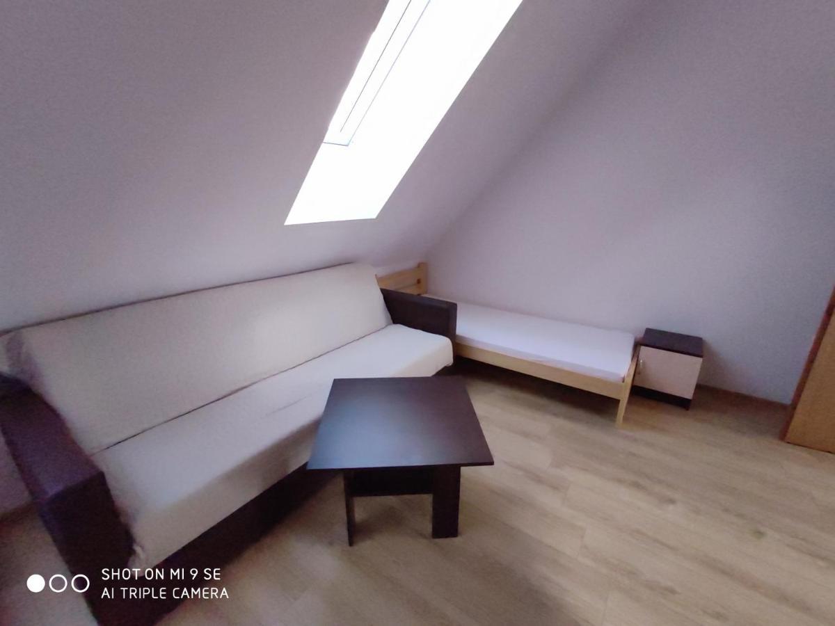 Apartmány Opolany Kültér fotó